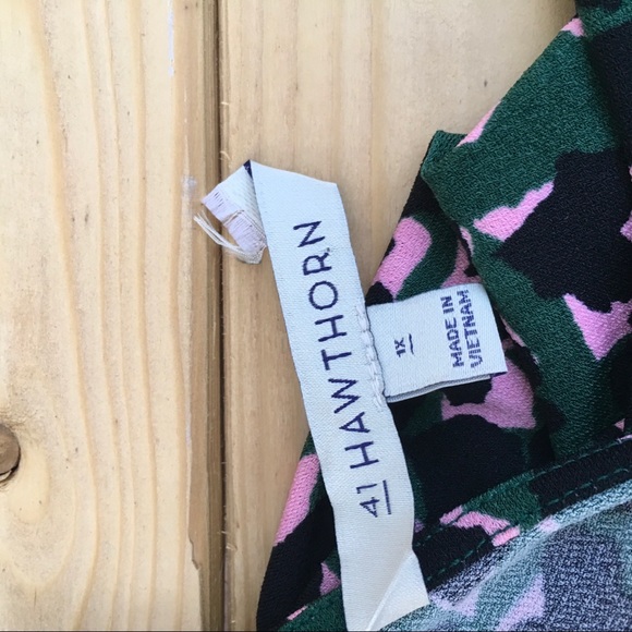 41 Hawthorn green pink animal print tank top 1X - Picture 3 of 4
